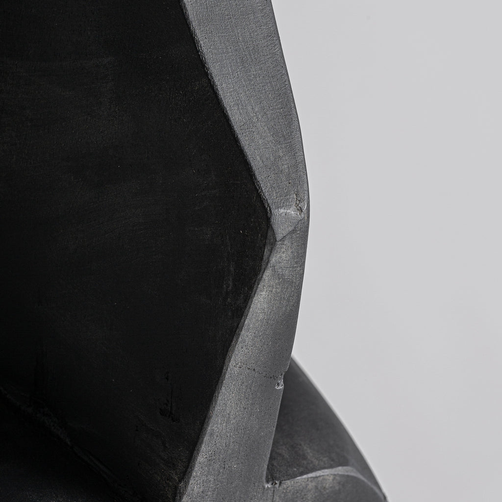 ESCULTURA HASAN
