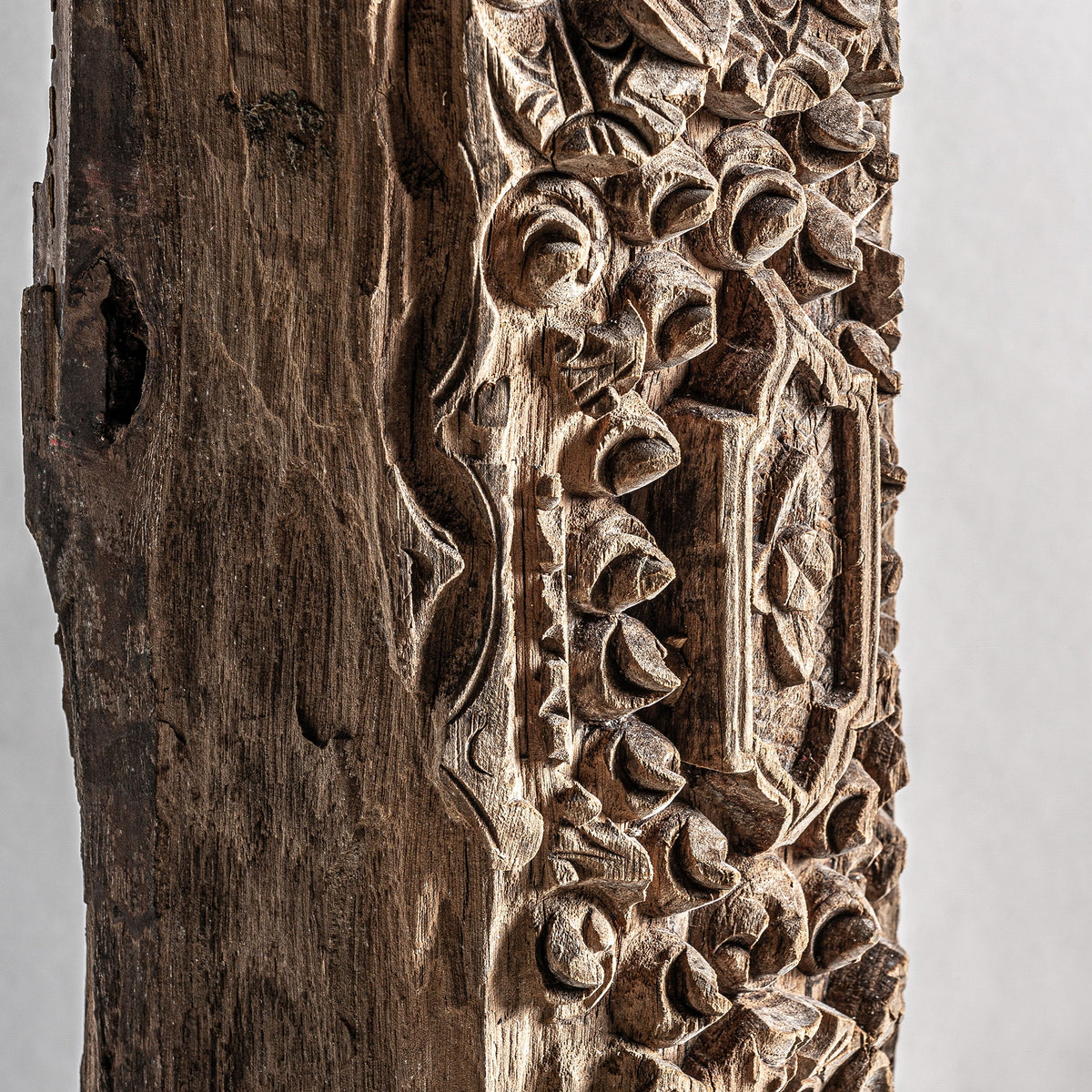 ESCULTURA PIE