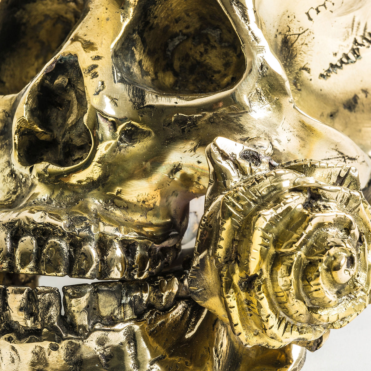FIGURA DECORATIVA CALAVERA CORONA